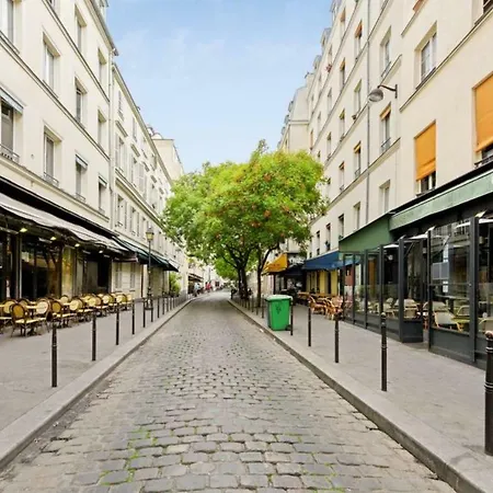 Appartement Familial 2 Bedroom Flat In The Center Of Paris