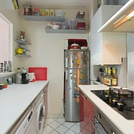 Familial 2 Bedroom Flat In The Center Of * Paris